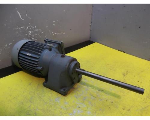 Getriebemotor 0,18/0,25 kW 20/40 U/min von ABM – Od/D14-8/4 - Bild 2