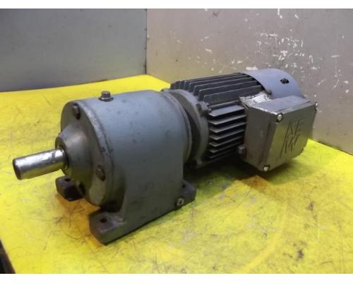 Getriebemotor 0,55 kW 125 U/min von SEW Eurodrive – R40DT80K4BH - Bild 1