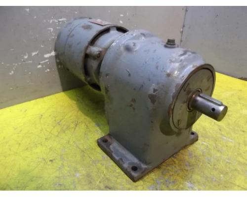 Getriebemotor 0,22/0,3 kW 44/88 U/min von Dietz – GDP123K - Bild 2