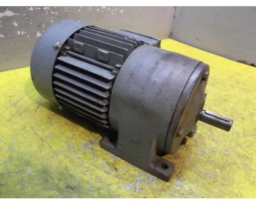 Getriebemotor 0,15 kW 126 U/min von SEW Eurodrive – R30DT71K4 - Bild 2