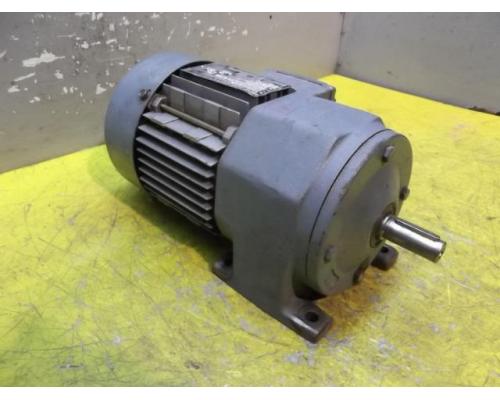 Getriebemotor 0,37 kW 222 U/min von SEW Eurodrive – R302DT71D4 - Bild 2