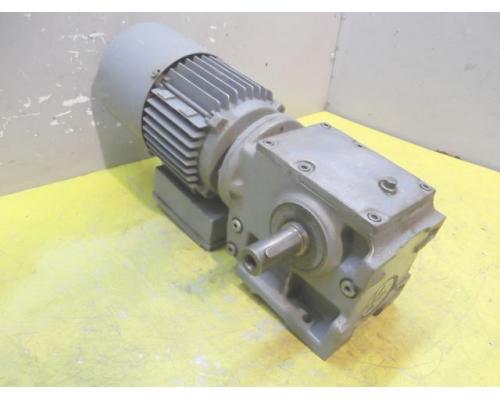 Getriebemotor 0,37 kW 136 U/min von SEW EURODRIVE – S40DT71D-4B - Bild 2