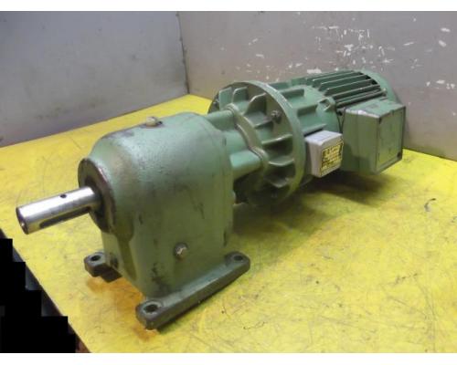 Getriebemotor 0,55 kW 150 U/min von Lenze – 12.102.05.1.1 - Bild 1