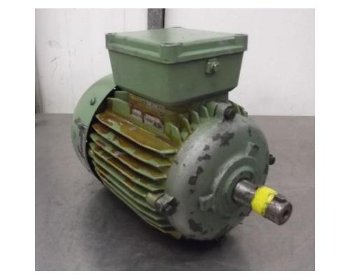 Elektromotor 0,95 kW 920 U/min von HEW – R-F80L/2 - Bild 2