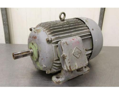 Elektromotor 17 kW 2910 U/min von VEM – KR180-2/2 - Bild 1