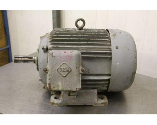 Elektromotor 17 kW 2910 U/min von VEM – KR180-2/2 - Bild 2