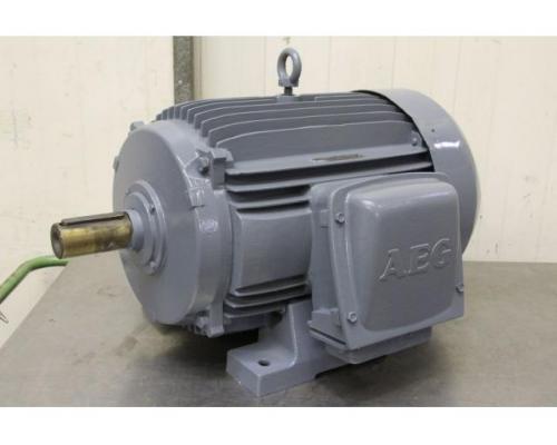 Elektromotor 45 kW 2955 U/min von AEG – AM225MV2 - Bild 1