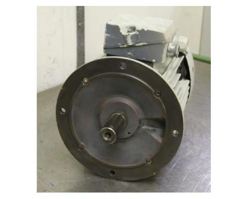 Elektromotor 6,8 kW 1450 U/min von VEM – KPER132M4 - Bild 3