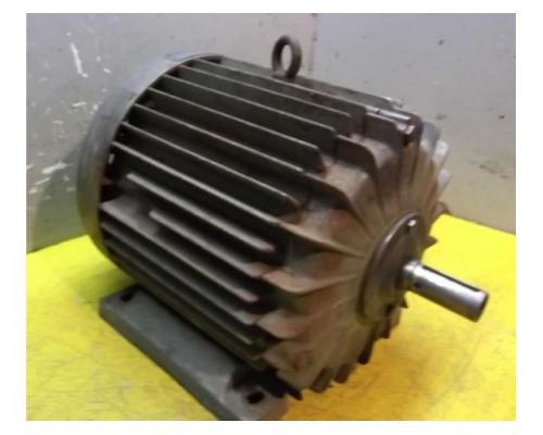 Elektromotor 3,7 kW 950 U/min von Helin – DKH15a-6 - Bild 2