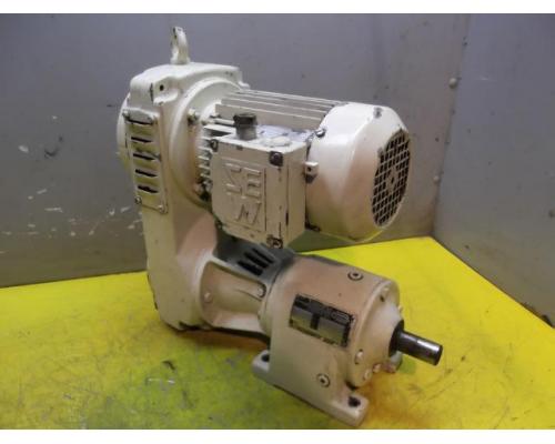 regelbarer Getriebemotor 0,55 kW 21-86 U/min von SEW Eurodrive – R40VU1 - Bild 2