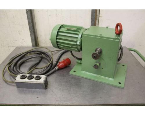 Getriebemotor 1,1 kW 25 U/min von Helin – RK010.5b-4 - Bild 1