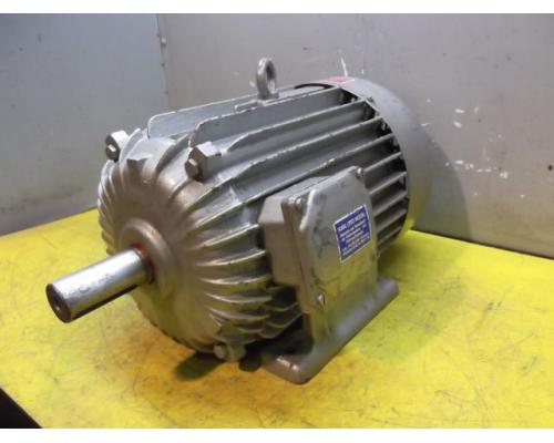 Elektromotor 7,5 kW 1445 U/min von Elektrim – SE132M4 - Bild 4