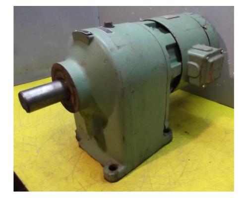 Getriebemotor 1,1 kW 102 U/min von VEM – ZDA334 - Bild 1