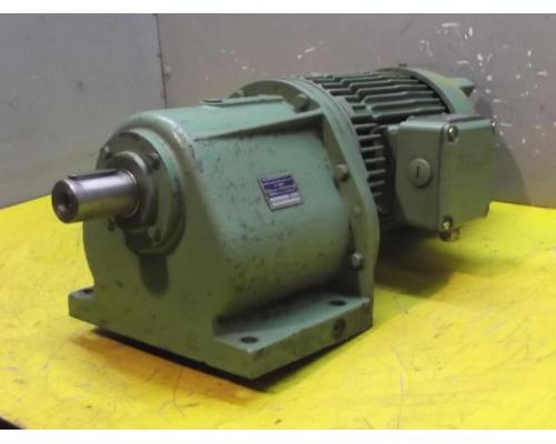 Getriebemotor 0,55 kW 54 U/min von BAUER – G12-11/DK84-200 - Bild 1