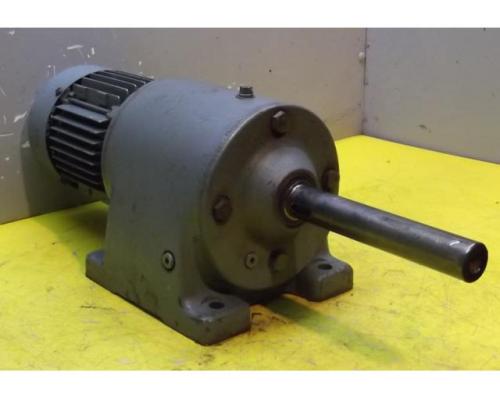 Getriebemotor 0,25/0,3 kW 20/40 U/min von SEW Eurodrive – R60DT71D4-2 - Bild 2