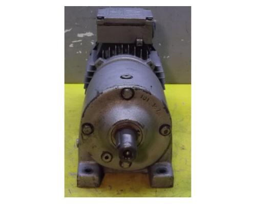 Getriebemotor 0,37 kW 113 U/min von SEW Eurodrive – R40DT71D4 - Bild 3