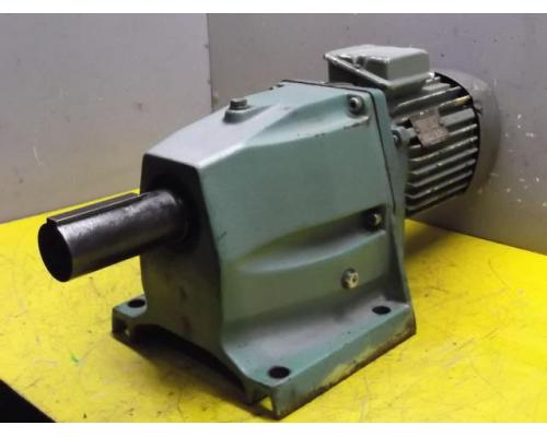 Getriebemotor 1,1 kW 40 U/min von VEM – ZG3KMR80K4 - Bild 1