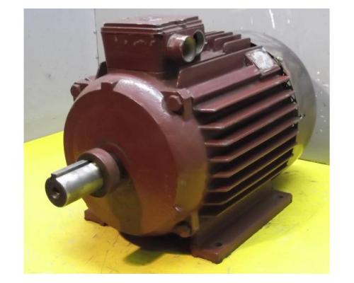 Elektromotor 7,5 kW 1445 U/min von E P – MA132M38-4 - Bild 1