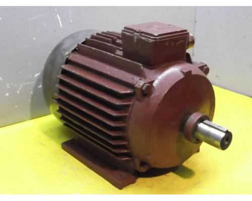 Elektromotor 7,5 kW 1445 U/min von E P – MA132M38-4 - Bild 2