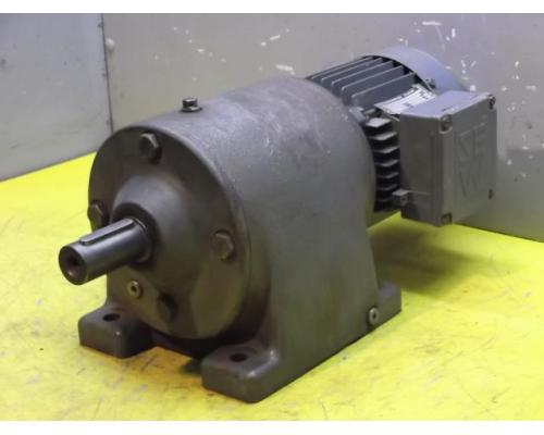 Getriebemotor 0,37 kW 125 U/min von SEW Eurodrive – R60DT71D4 - Bild 5