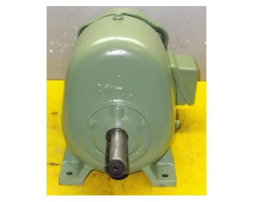 Getriebemotor 2,2 kW 123 U/min von Himmelwerk – ZD40g125 - Bild 3