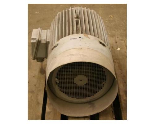 Elektromotor 45 kW 2960 U/min von SERVER – 1ZK225M2 - Bild 4