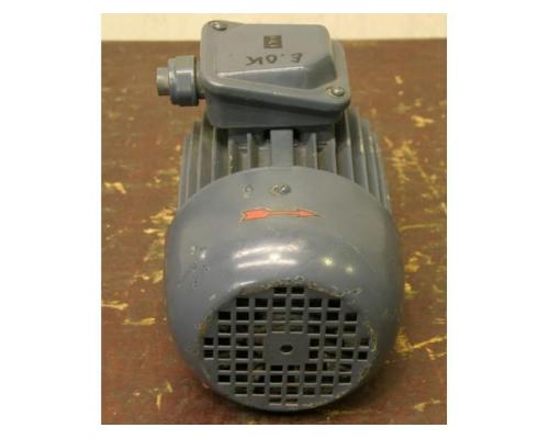 Elektromotor 0,55 kW 1370 U/min von Stankoimport – 4AX71A493 - Bild 4