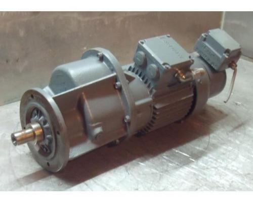 Getriebemotor 0,37 kW 76 U/min von BAUER – G12-20/DK84-200W - Bild 1