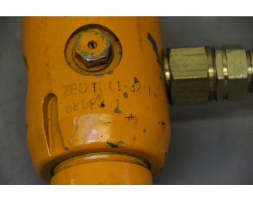 Hydraulikzylinder von unbekannt – Hub 200 mm - Bild 4