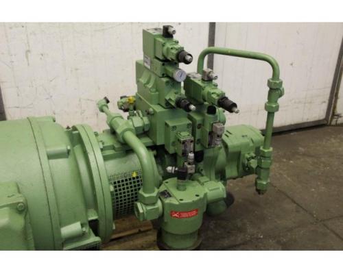 Doppelte Hydraulikpumpe von Krauss Maffei Voith – IPH 6/5-125/50 IPR/H 6/5-125/40 - Bild 12