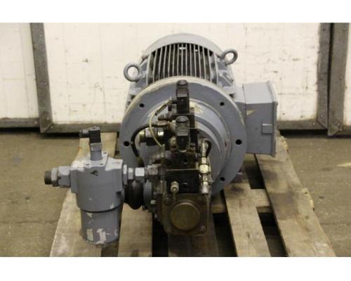 Doppelte Hydraulikpumpe von Siemens – 30 kW - Bild 8