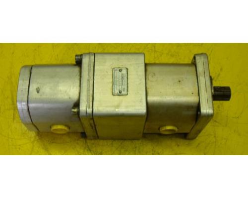 Doppelte Hydraulikpumpe von Orsta – C10-3L TGL10859 - Bild 3