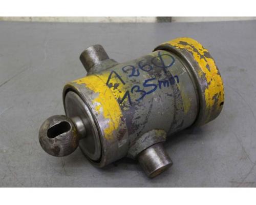 Hydraulikzylinder von unbekannt – Hub 135 mm - Bild 1