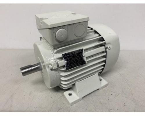 VEM MOTORS GmbH K21R 80K 4 H Drehstrom Elektromotor 0,55 kW Drehstrommotor Kraf - Bild 1