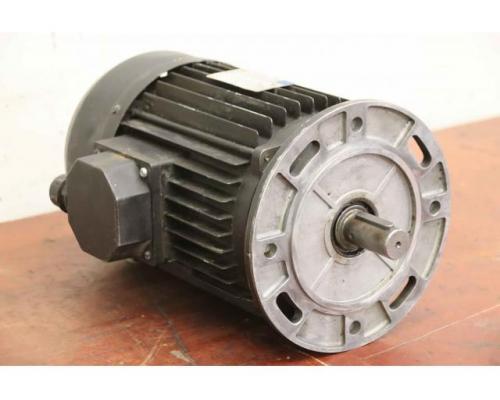 Elektromotor 3,3/2,6 kW 2800/1400 U/min von ZP – 100  2/4 polig - Bild 2