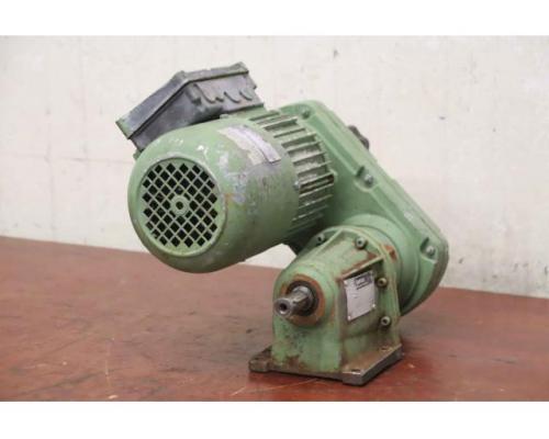 regelbarer Getriebemotor 0,25 kW  130-26 U/min von Lenze – 11.432.10.08.1  B7KB4-044H - Bild 1