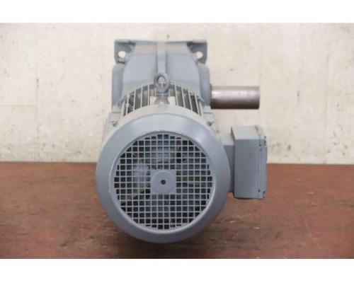 Getriebemotor 1,8/3,3 kW 9/18 U/min von SEW-Eurodrive – K77 DV132S8/4/TF - Bild 6