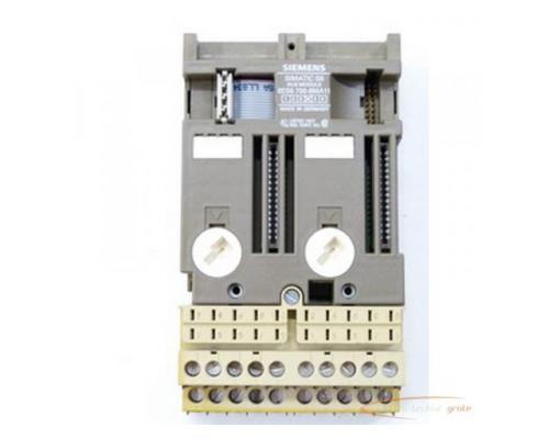 Siemens 6ES5700-8MA11 BUS-Modul - Bild 1