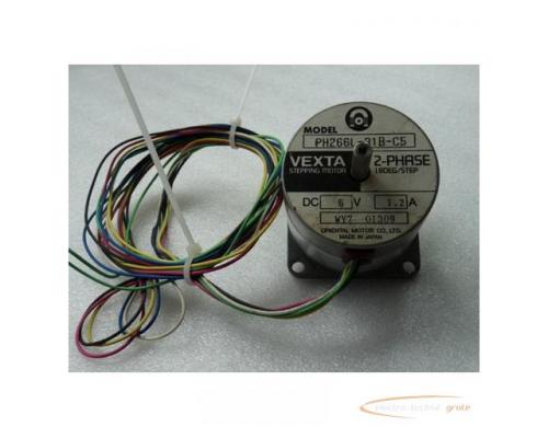 Oriental Motor PH266L-31B-C5 2 Phasen VEXTA Schrittmotor DC 6V 1 , 2 A - Bild 1