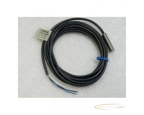 OMRON E2EL-X2F1-DS-2M Proximity Switch - Bild 1