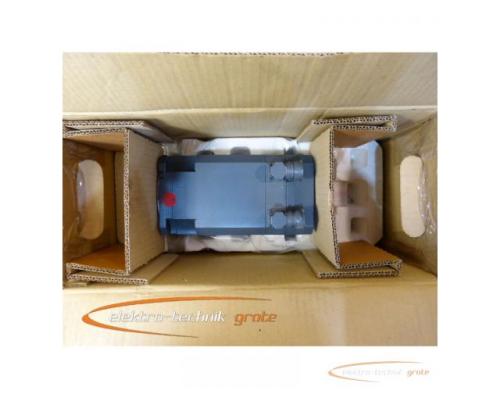 Siemens 1FT6061-6AC71-3AG0 Servomotor - ungebraucht mit 12 Monaten Gewährleistung! - - Bild 1