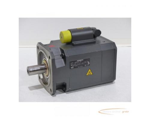 Siemens 1FT6082-1AF71-4EG1 Synchronservomotor SN:YFTD36234204002 - Bild 1