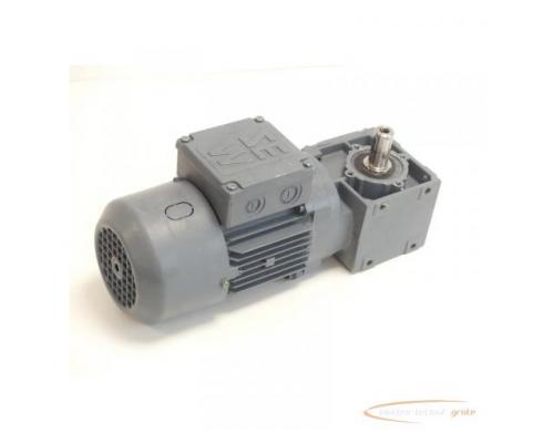 SEW Eurodrive W20 DT63K4 / B03 Getriebemotor SN:01.3213006201.0003.02 - Bild 2