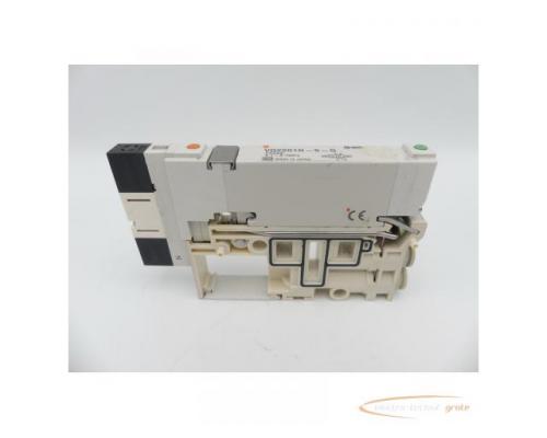 SMC VQ2201N-5-Q Pneumatikventil - Bild 1