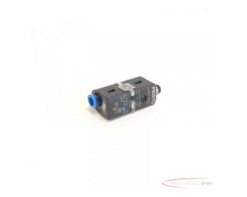 Festo SDE5-D10-FP-Q6E-P-M8 Drucksensor 542897 - Bild 1