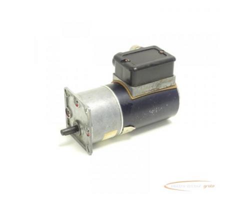 Neckar Motoren KD644Z00002702/IP44 Motor + Z67 Getriebe SN:528188 - Bild 1