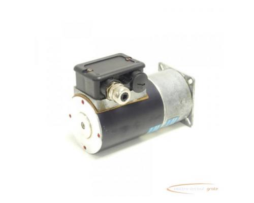 Neckar Motoren KD644Z00002702/IP44 Motor + Z67 Getriebe SN:528188 - Bild 2