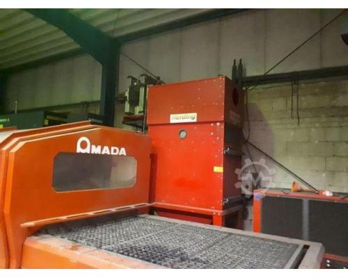 Amada LC3015D CNC Laserschneidanlage mit 4 gesteuerten Achsen - Bild 5