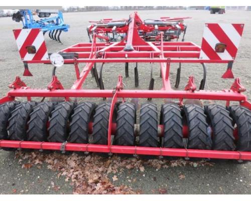 HORSCH Terano 3 FX Grubber - Bild 3