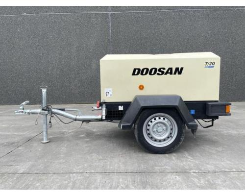 DOOSAN 7 / 20 Mobiler Kompressor - Bild 1